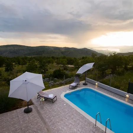 Mountain House Kajko With Pool & Free Parking On Site Вилла Gornje Sitno