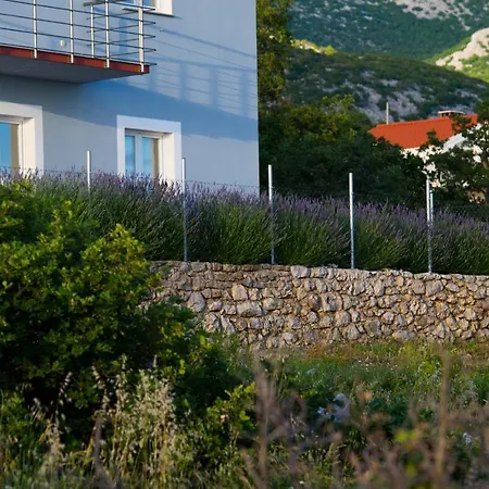 Mountain House Kajko With Pool & Free Parking On Site