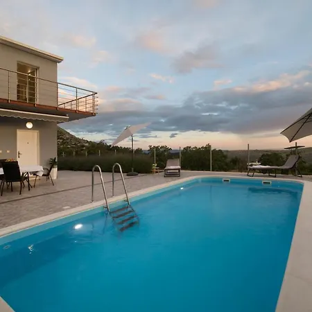 Mountain House Kajko With Pool & Free Parking On Site Вилла Gornje Sitno