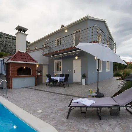 Mountain House Kajko With Pool & Free Parking On Site Villa *