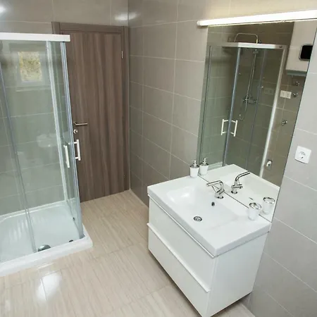 Mountain House Kajko With Pool & Free Parking On Site *