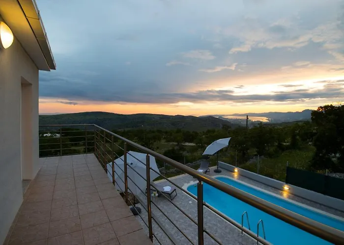 Villa Mountain House Kajko With Pool & Free Parking On Site Gornje Sitno