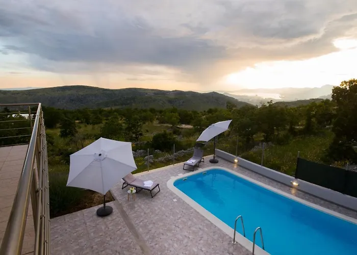 Mountain House Kajko With Pool & Free Parking On Site Villa Gornje Sitno