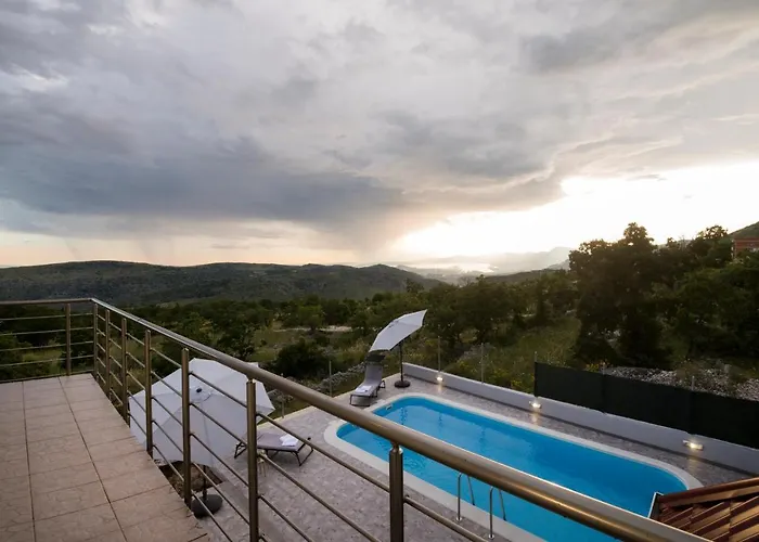 Mountain House Kajko With Pool & Free Parking On Site Villa *