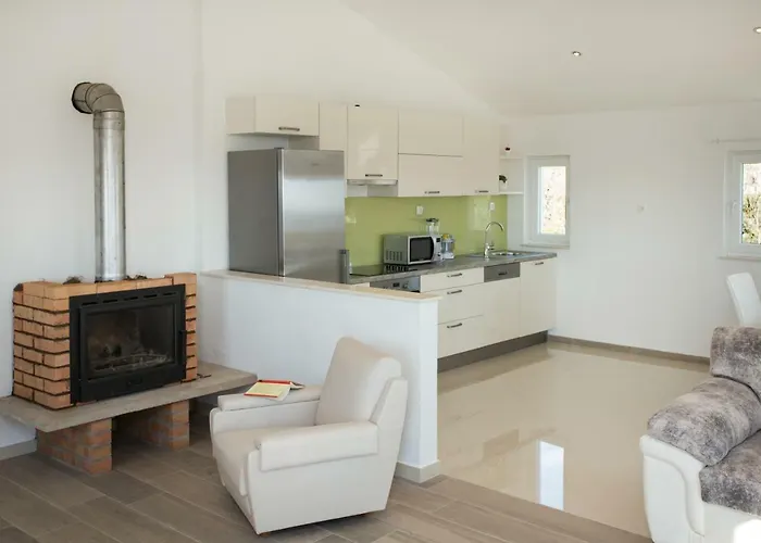 Mountain House Kajko With Pool & Free Parking On Site Villa