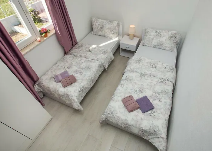 Villa Mountain House Kajko With Pool & Free Parking On Site