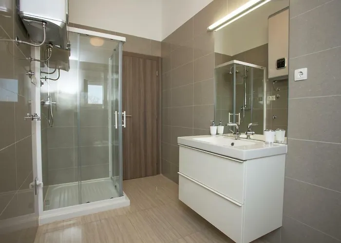 Mountain House Kajko With Pool & Free Parking On Site Villa