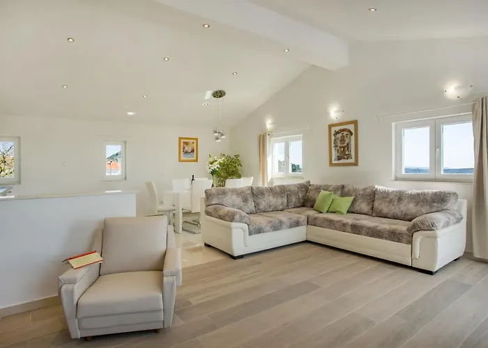Mountain House Kajko With Pool & Free Parking On Site Villa *