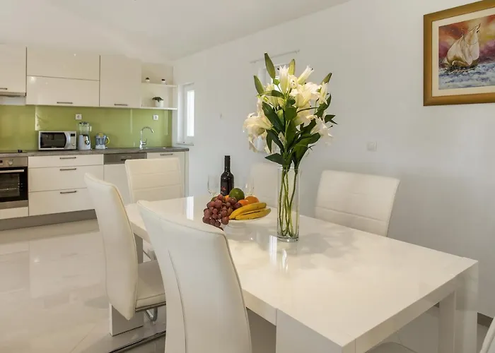 Villa Mountain House Kajko With Pool & Free Parking On Site